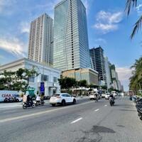 Sát biển_ MT Hồ Xuân Hương bán đất_ Ngũ Hành Sơn_ 200m2_ 36 tỷ.