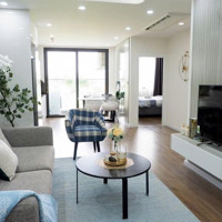 Chính Chủ Bán Căn Hộ 3 Phòng Ngủchung Cư An Quý Hưng Tầng Đẹp View Sông, Nhà Mới Giá 4X Tỷ