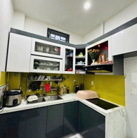 Bán Nhà Đẹp 4 Tầng, 4 Phòng Ngủ 3 Vệ Sinh Hướng Đông Nam, Hẻm Đường 2/4, P.vạn Thắng Chỉ 2.880 Tỷ