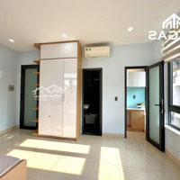 Studio Full Nội Thất Tách Bếp Có Cửa Sổ Trời Gần Nhà Ga T3