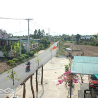 Bán Nhà 95M2 Chỉ 2.5 Tỷ Tại Tt Cần Đước, Đất Ở Đô Thị, Thích Hợp Vừa Ở Vừa Kinh Doanh