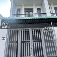 Bán Bt 2 Phòng Ngủ 2 Vệ Sinh 80M2, Giá Bán 795 Triệu Tại Giồng Lớn, Mỹ Hạnh Nam, Đức Hòa, Long An
