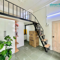 Duplex Cửa Sổ Trời Lớn Ngay Vị Trí Thuận Tiện Di Chuyển