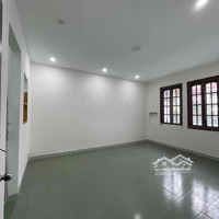 Mặt Tiền Nguyễn Văn Thủ Q.1 3.6X24M, 2 Tầng 35 Triệu