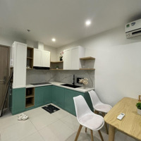 Chính Chủ Bán Căn Hộ 1 Phòng Ngủ+ 43M2 Full Đồ View Đẹp Sổ Đỏ Cầm Tay