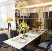Chính Chủ Bán Căn 2 Ngủ 2 Vệ Sinh66M2, Full Nội Thất, Sẵn Sổ Đỏ. Giá Bán 5,8 Tỷ Gold Season Nguyễn Tuân