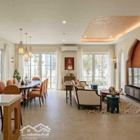 Gia Đình Cho Thuê Căn Góc Cc Satra Eximland Phan Đăng Lưu Q.pn. 120M2 3P 2 Vệ Sinh Giá Bán 16 Triệu. 0792876743