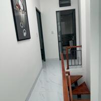 Bán Nhà Trung Tâm Vạn Thạnh – Gần Chợ Đầm, Giá Chỉ 2 Tỷ 450!