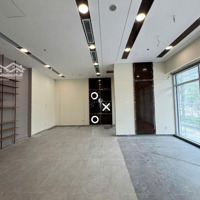 Chính Chủ Cần Bán 1 Ngủ + 50M2. View Bể Bơi Tonkin Trục Tc3