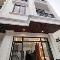 Nhà Đẹp Đông La 4Tầng*33M2, Ôtô Đỗ Cửa, Gần Chợ, Trường Học, Ngay Kđt Đô Nghĩa, Đh Phenika