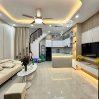 Siêu Phẩm Hoàng Mai - Nhà 5 Tầng Đẹp Mới - Full Nội Thất - Cách Ô Tô 20M Giá Chỉ 6 Tỷ