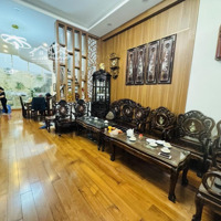 Bán Gấp Nhà Đội Cấn Ba Đình - Phân Lô Quân Đội - 70M -Mặt Tiền4.5M - Ô Tô - 17.9 Tỷcó Thương Lượngsâu
