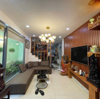 Định Cư Nước Ngoài!Đường Nguyễn Khoái Phường 2 Quận 4, Diện Tích: 48M2/3.880 Tỷ,Hẽm Xe Hơi,Shr,Còn Tl