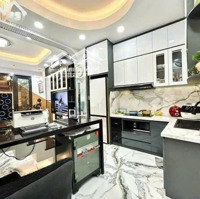 Bán Nhà Đang Cho Thuê, Giảm 200 Triệu Còn 3,2 Tỷ, 48M2 Đ. Vườn Chuối, P4, Q3. Cho Thuê 28 Triệu/Tháng