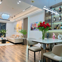 "Căn Đẹp Giá Tốt" Chính Chủ Cho Thuê Căn Hộ Tại Discovery Complex 2 Phòng Ngủ- 98M2