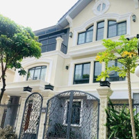 Cho Thuê Biệt Thự Đơn Lập Khu Cảnh Đồi Khu Phố Nam Long3 Phú Mỹ Hưng Quận 7. Em Nga Giữ Key