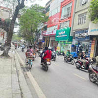 Cho Thuê Nhà Mặt Phố Đội Cấn, Phường Cống Vị.diện Tích60M2, 5 Tầng,Mặt Tiền4M. Giá Bán 28 Tr (Th)