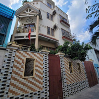 Bán Gấp Biệt Thự Đẹp, 14,2 Tỷ, 100M2, Đường Huỳnh Tấn Phát, Q7, Tp. Hcm