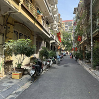 Cần Bán Gấp Nhà Phố Khu Đô Thị Định Công, Phân Lô Ô Tô Vỉa Hè Đá Bóng, Tiện Ích Bạt Ngàn, Vip