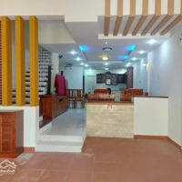Cho Thuê Nhà 2.5 Tầngmặt Tiềndương Văn An Gần Chu Huy Mân Diện Tích : 75M
Nhà Có 2 Phòng Ngủ 2 Vệ Sinh1 Phòng