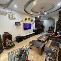 Nhà Đẹp Định Công Hoàng Mai Dân Xâydiện Tích39M2 5 Tầngmặt Tiền4,5M Giá 10.X Tỷ - Thiết Kế Đẹp Hiện Đại