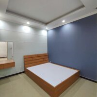 Cho thuê căn hộ 155 Nguyễn Chí Thanh, Q.5, ngay cạnh trường THPT Năng Khiếu, 11tr