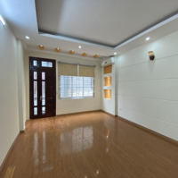Bán Gấp Nhà Riêng Phố Nguyễn Khang 41 M2 Giá 7,X Tỷ