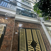 Chdv - Nguyễn Chí Thanh - Đống Đa -Diện Tích113 M - 6 Tầng -Mặt Tiền5,5 M - Giá Bán 26 Tỷ Nhỉnh. Doanh Thu 120