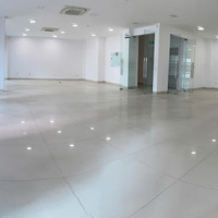 Cần Cho Thuê Văn Phòng Phố Lê Văn Lươngdiện Tích150M2 Giá 40 Tr/Th, Bàn Giao Ngay