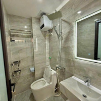 Tôn Đức Thắng -Văn Chương- Đống Đa-Diện Tích37M2 Xmặt Tiền4M- Giá Bán 9,1 Tỷ-6 Tầng Thang Máy- Oto Tránh Vào Nhà