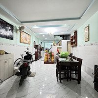 Nhà 2 Lầu 76M2 Phường Long Trường Q9