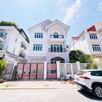 Biệt thự KDC xây dựng 5 gần the global city giá chỉ 1/2