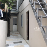 Cho Thuê Phòng Chính Chủ Phố Bùi Ngọc Dương Lh Chị Hạnh 0912865888
