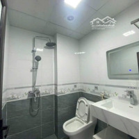 Bán Nhà Riêng 35M2 Tại Phố Xốm, 5,95 Tỷ, 6 Phòng Ngủ 4 Vệ Sinh Lô Góc, Ô Tô Tránh Đỗ.