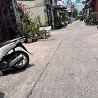 Bán Nhà Đường Hẻm T8, Tân Phú. Trệt Lầu. 2 Phòng Ngủ- 2Wc: Giá Bán: 3Tỷ590T