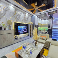 Siêu Phẩm Trịnh Văn Bô - 50M2 -Mặt Tiền4.5M - Ô Tô Đỗ Cửa - 5 Tỷ. 0974831933