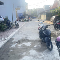 Bán Nhà Tái Định Cư Cự Khối, 40M/45M2 7 Tầng Thang Máy Gara 2 Ô Tô. Đường 10M. Vỉa Hè, 9,8 Tỷ