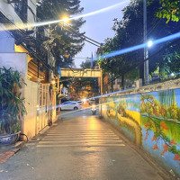 Bán Nhà Phân Lô Ô Tô Tránh Phố Đặng Thuỳ Trâm , Vị Trí Cực Đẹp , Dân Xây Kiên Cố , Ô Chờ Thang Máy