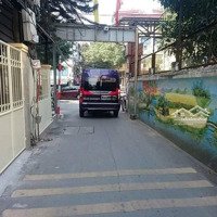 Bán Nhà Phân Lô Ô Tô Tránh Phố Đặng Thuỳ Trâm , Vị Trí Cực Đẹp , Dân Xây Kiên Cố , Ô Chờ Thang Máy