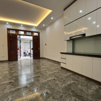 Hàng Mới Tinh, Nhà Đẹp 6 Tầng 36M2 Hồ Văn Chương, Đống Đa, Cách Hồ Và Ô Tô Tránh 5M, 8.7 Tỷ