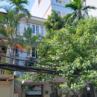 Bán Nhà Đẹp Sát Hồ Tây - Phân Lô, Gần Phố, 10M Ra Ô Tô Tránh Dừng Đỗ Ngày Đêm