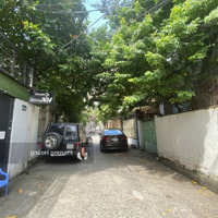 Bán Nhà Biệt Thự Hồ Biểu Chánh, Q. Phú Nhuận Ngangh 10M Cn 148M2 Xe Hơi Đỗ Cửa, Dân Trí Cao 27 Tỷ