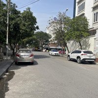 Chuyển Nhượng Biệt Thự 5 Tầng, Nội Thất Cao Cấp Lê Hồng Phong, Có Thang Máy