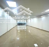 Cho Thuê Nhà Mặt Phố Chùa Láng Diện Tích 90M X 3 Tầng Giá Bán 60 Triệu, Nhà Thông Sàn, Đoạn Đẹp Nhất