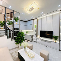 (Duy Nhất) Căn 4N2Vs Mặt Đường Phạm Hùng, Diện Tích 138M2, Bc Đông Nam View Hồ, 9 Tỷ. Liên Hệ: 0384028794