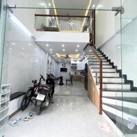 Chỉ 4,65 tỷ nhà 5 tầng ngay đầu khu TĐC Xi Măng, Sở Dầu, Hồng Bàng