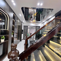 Bán Gấp Lô Góc 50M2 15Xtỷ Ô Tô Vào Nhà Đường 800A Cầu Giấy. View Bảo Tàng Dân Tộc Học
