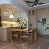 Bán Căn 3 Ngủ! Chung Cư Fafilm - Ngã Tư Sở, 106M2 (3 Ngủ), Sẵn Nội Thất, Có Sổ Đỏ, Có Slot Ô Tô