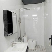 Nhà mới xây sr hoàn công 3 tỷ/61 m2/1 lầu 1 trệt 3 phòng ngủ