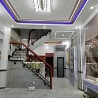 Nhà mới xây sr hoàn công 3 tỷ/61 m2/1 lầu 1 trệt 3 phòng ngủ